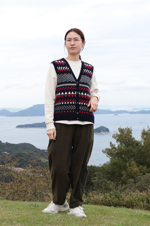 ウールジャガードベスト