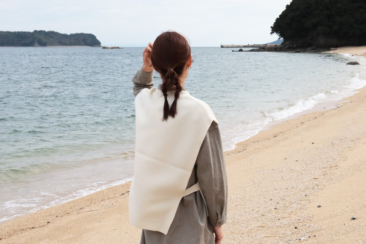 オーガニックウールスリットベスト