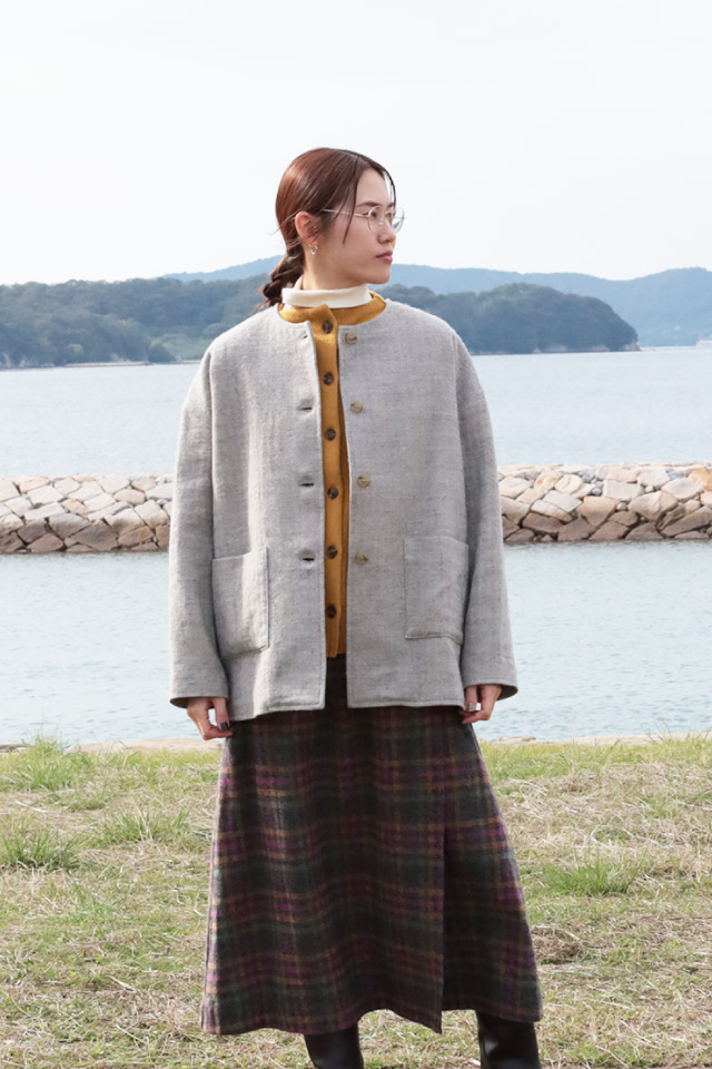 ウールニット前あきベスト