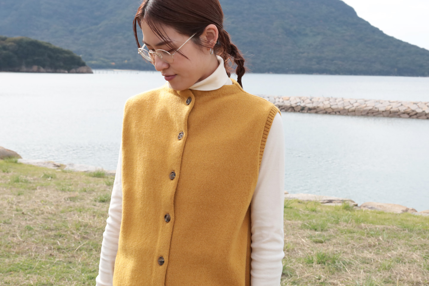 ウールニット前あきベスト