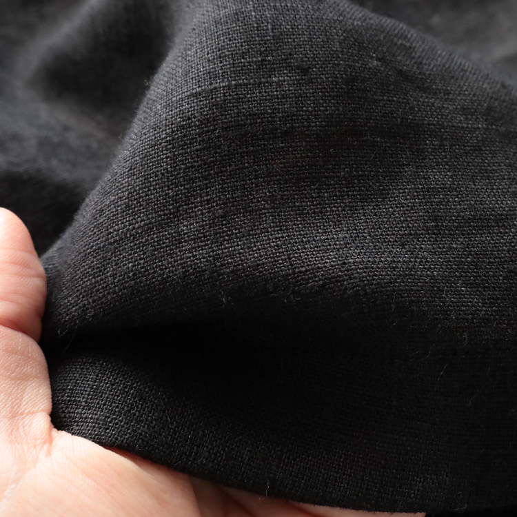 リトアニアリネン生地　アップ