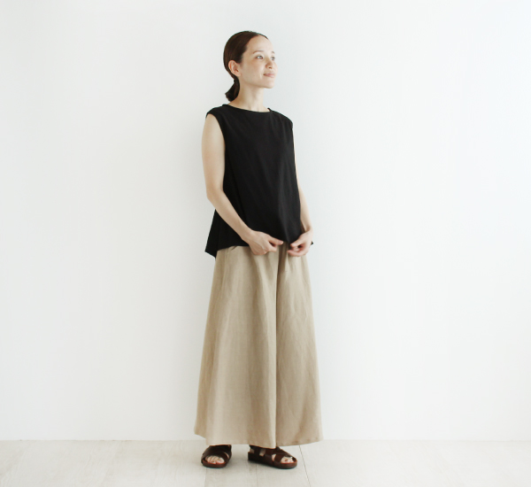 Tシャツ&パンツコーディネート