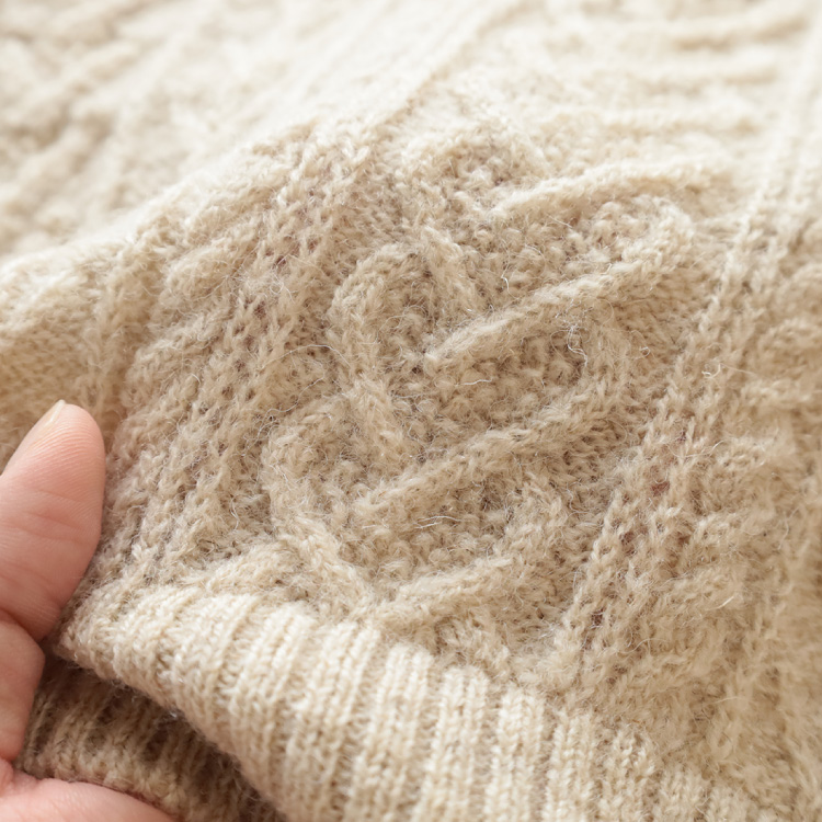 生地アップ 手に持ったところ