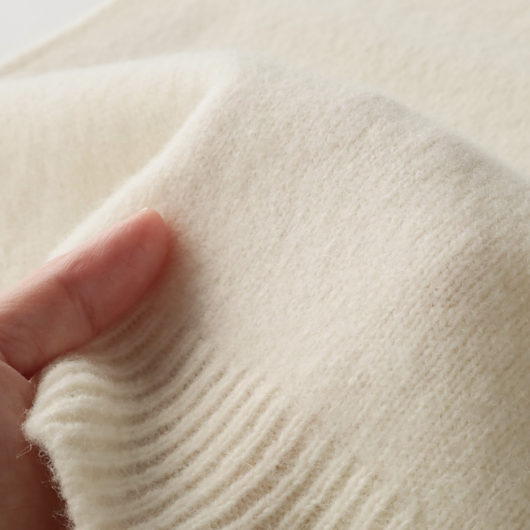 生地アップ 手に持ったところ