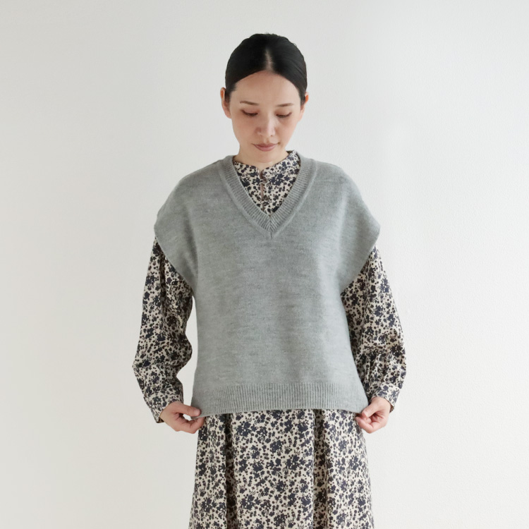 nofl】アルパカウールVネックベスト 644004040 | ナチュラル服通販