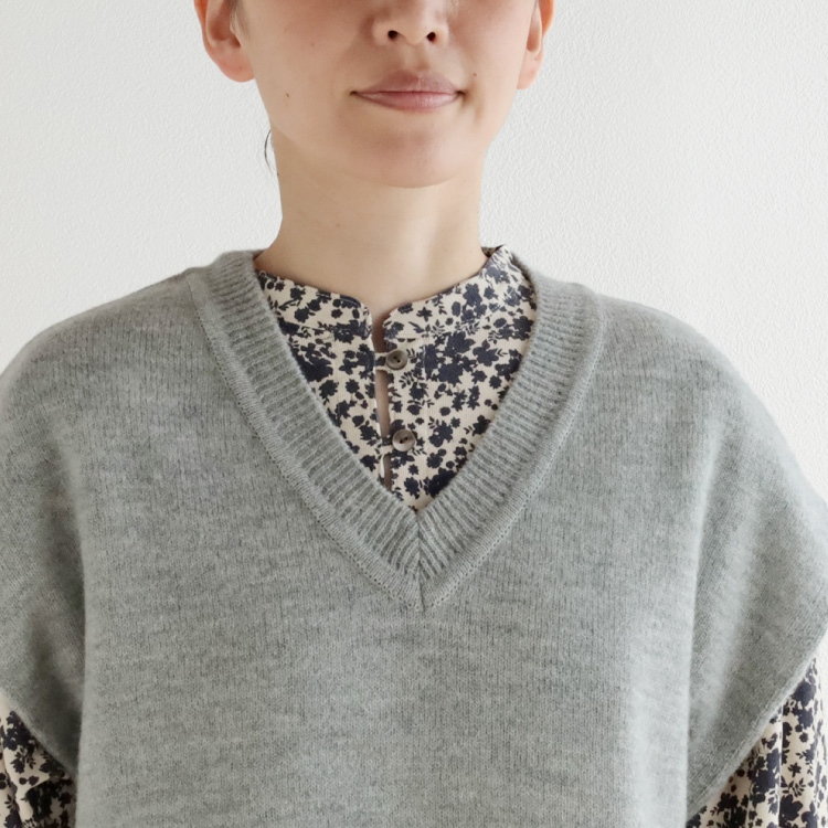 nofl】アルパカウールVネックベスト 644004040 | ナチュラル服通販