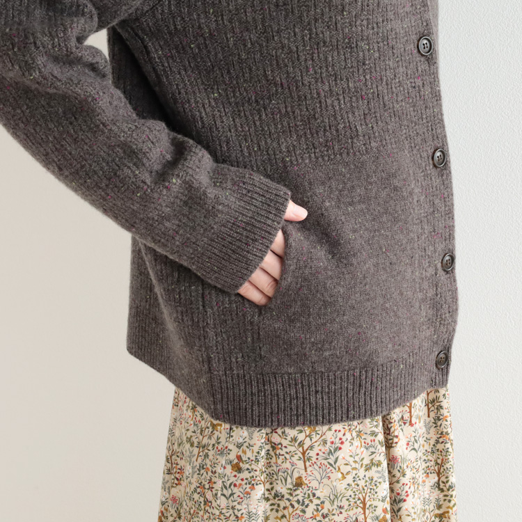 編みで作られたポケット