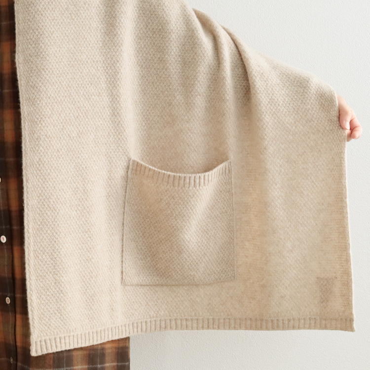 rakko　Whim Gazette オフホワイト ポケット付きショール nofl】ウールカシミヤポケット付きショール 644004080 | ナチュラル服
