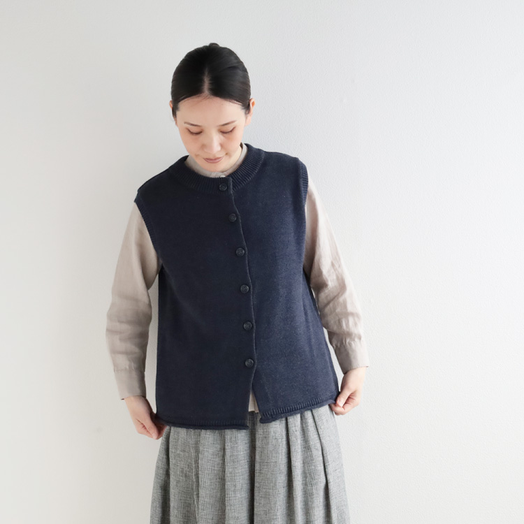 ネイビーブルー