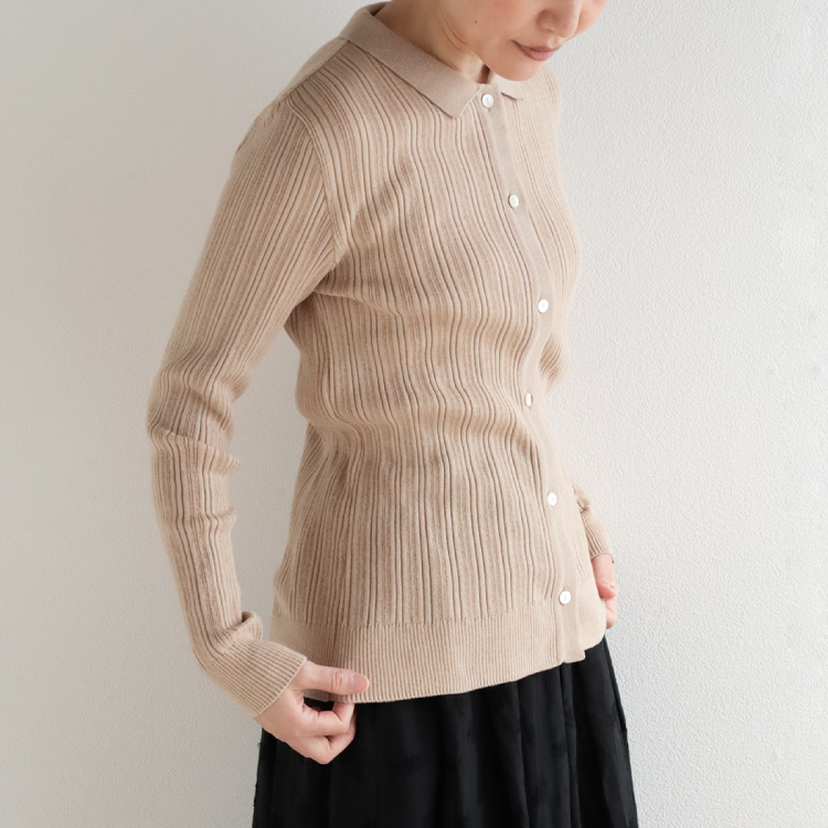 生地アップ 手で持ったところ