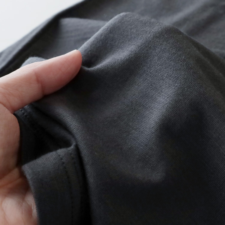 生地アップ 手に持ったところ