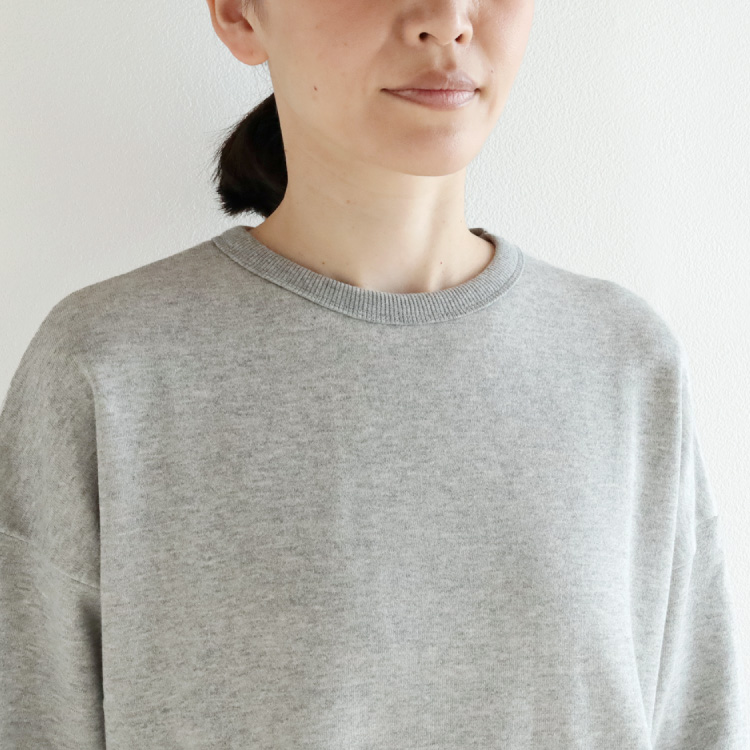 クルーネック