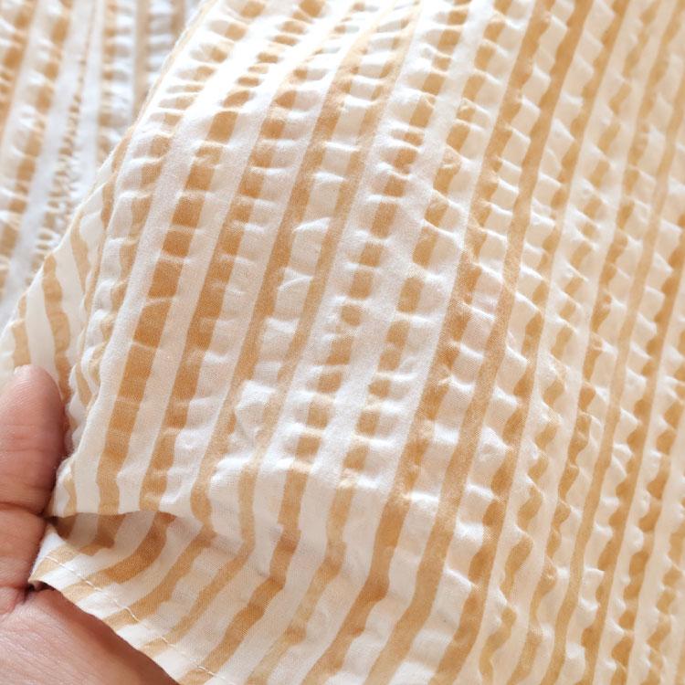 生地アップ 手で持ったところ