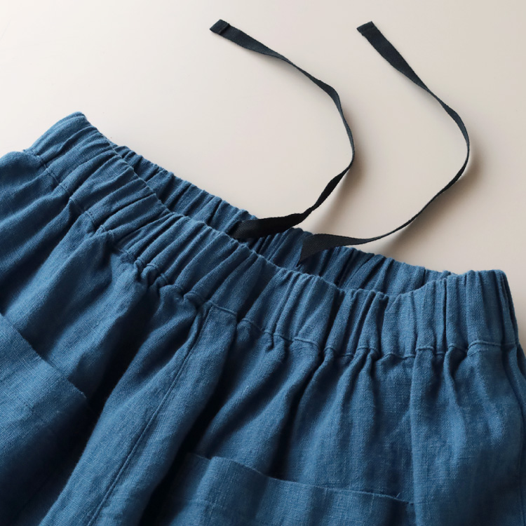 ウエストは総ゴム仕様