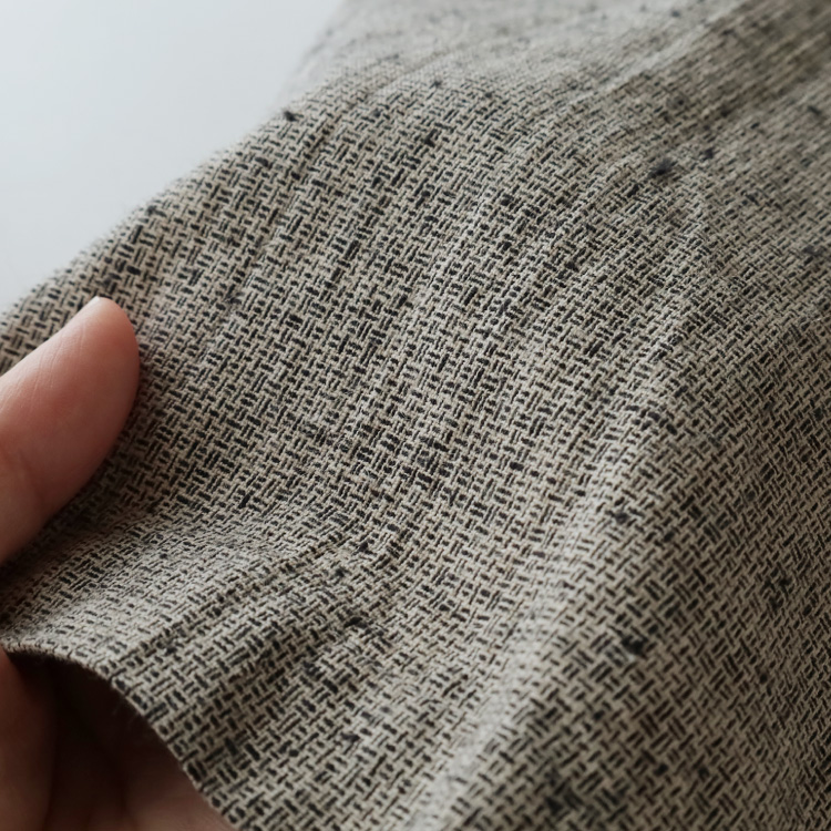 生地アップ 手で持ったところ