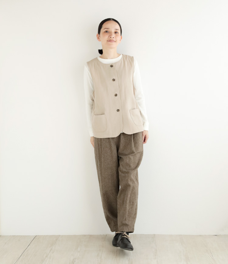 カットソーとパンツとのコーデ