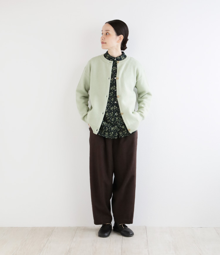 全身　グリーン系とコーデ