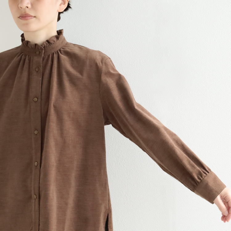 腕を広げたところ