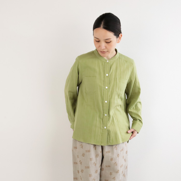 ライトグリーン