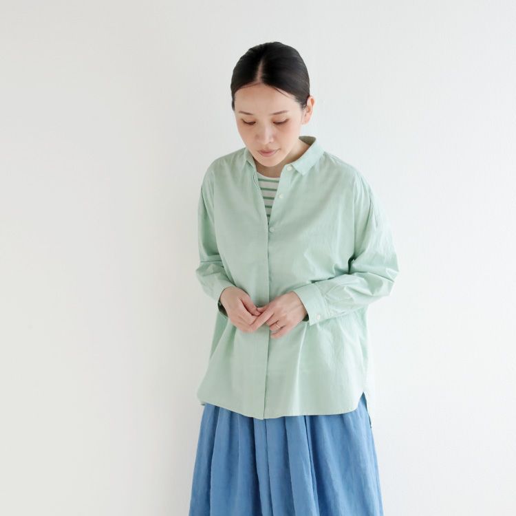 ライトグリーン