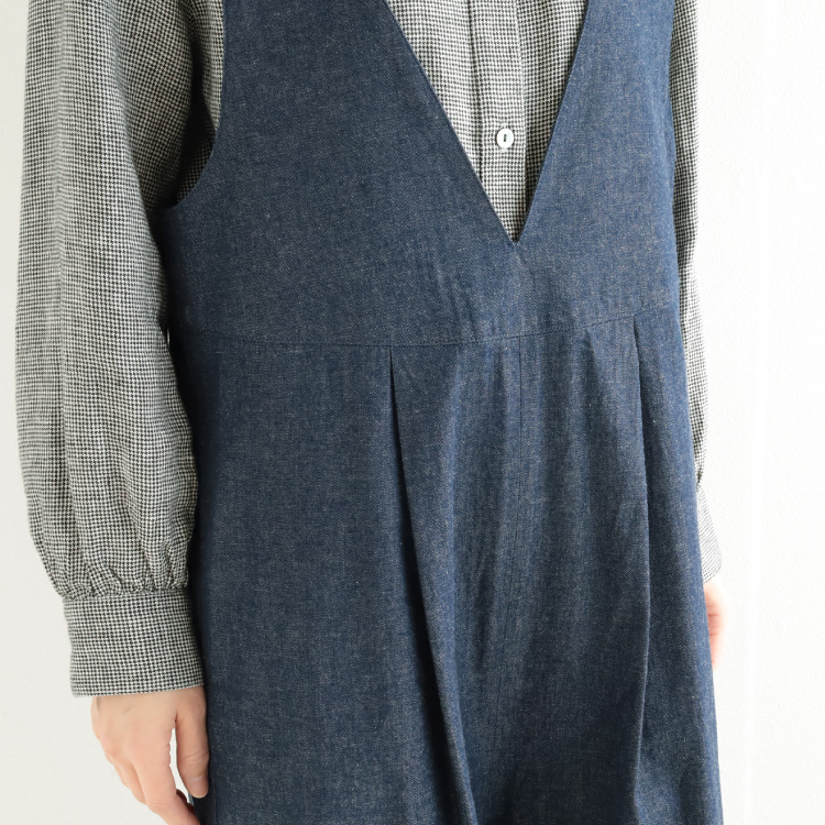 フロント　タック