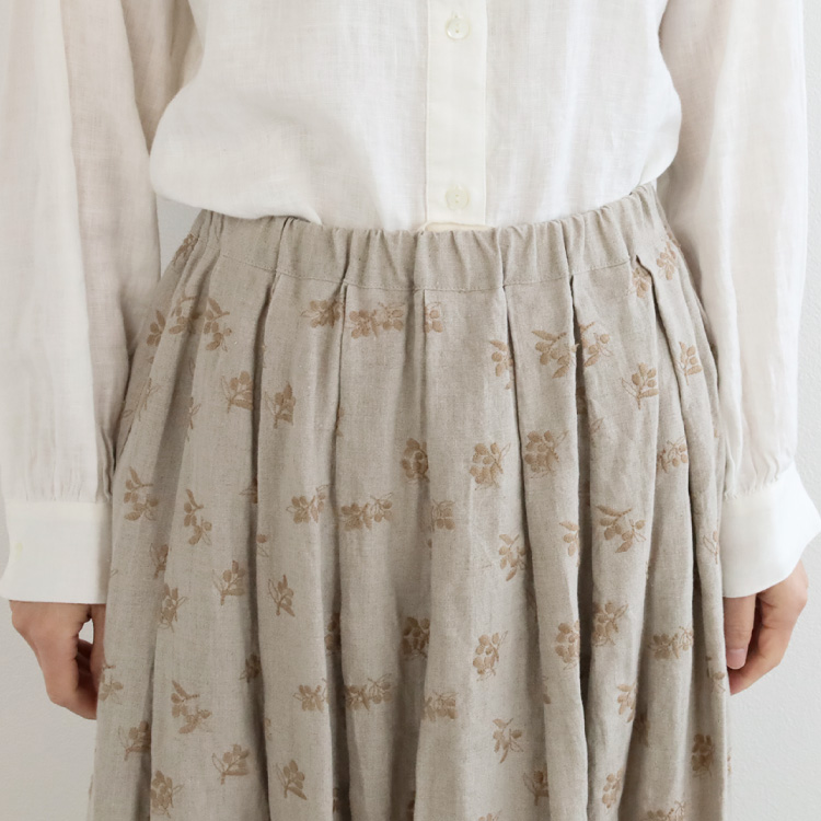 ウエストのタック