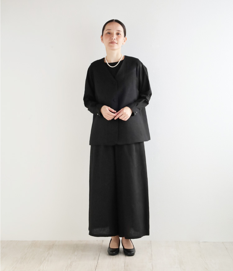 ベストとのコーディネート全身